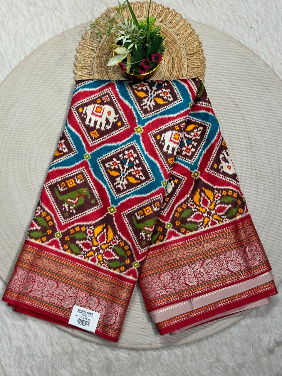 SHAGUN FASHION Premium Heritage Patola Silk Saree