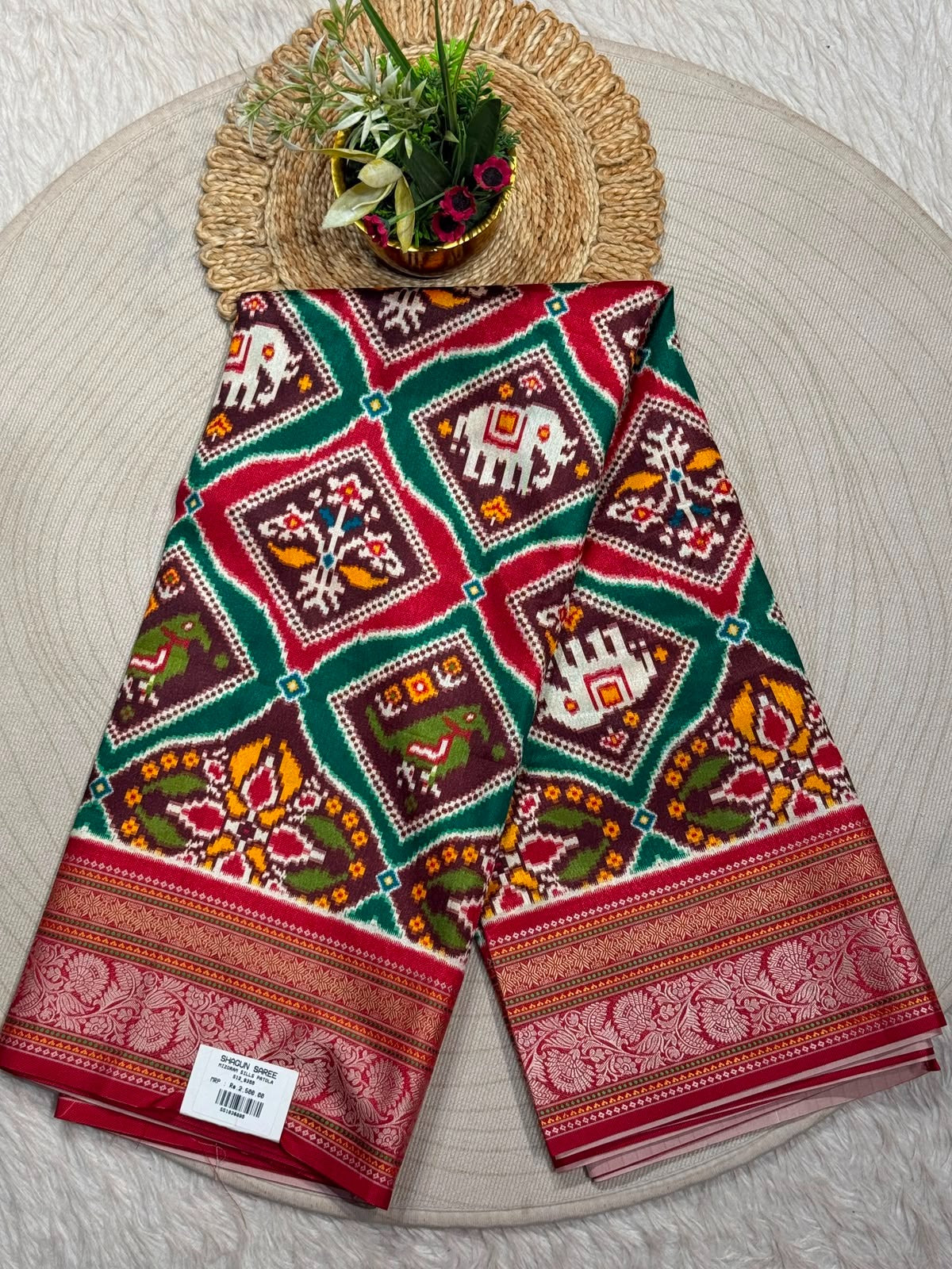 SHAGUN FASHION Premium Heritage Patola Silk Saree