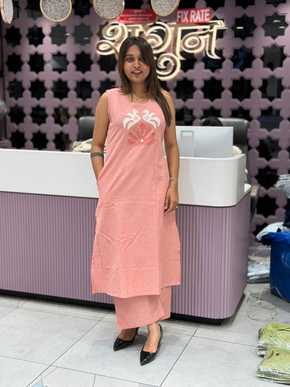 SHAGUN FASHION Premium Peach Bird Motif Kurti
