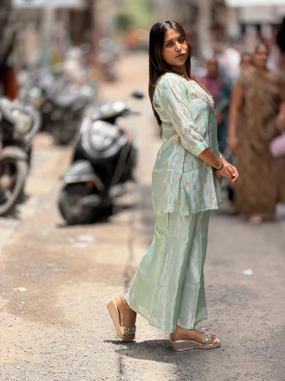 SHAGUN FASHION Festive Shimmer Kurti & Plazo Set