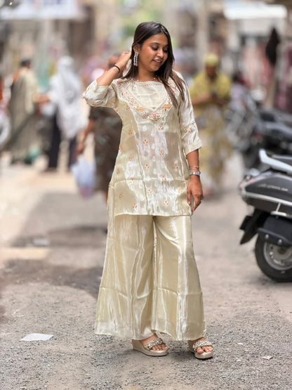 SHAGUN FASHION Festive Shimmer Kurti & Plazo Set