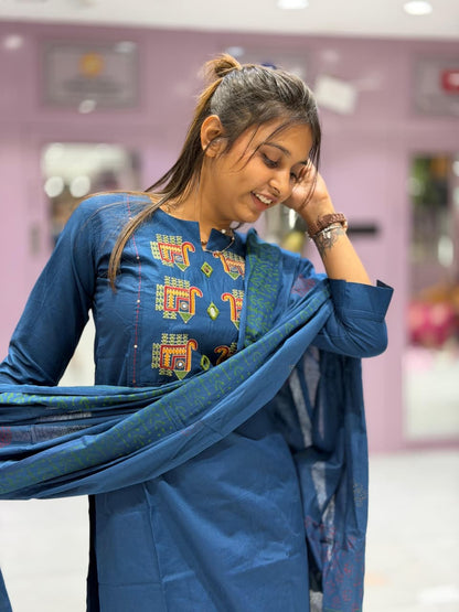 Traditional Cotton Kurti Pant Set with Dupatta – From SHAGUN FASHION