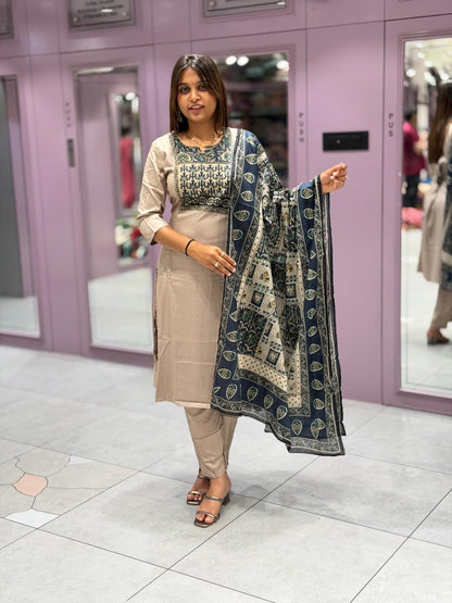 SHAGUN FASHION Elegant Premium Cotton Kurti-Pant Set with Beautiful Printed Dupatta