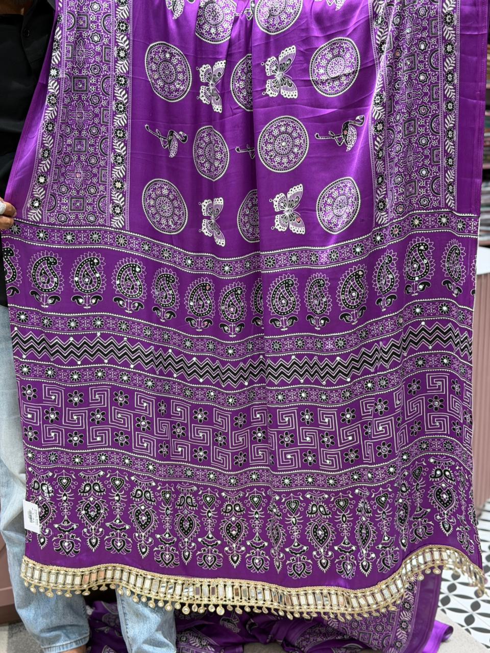 SHAGUN FASHION Premium Purple Bandhani Silk Saree