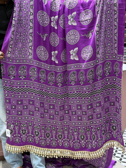 SHAGUN FASHION Premium Purple Bandhani Silk Saree