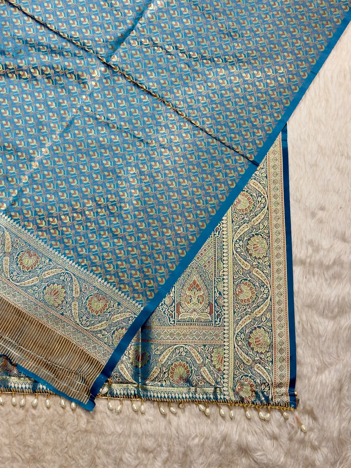 SHAGUN FASHION Premium Zari Woven Gajji Silk Saree with Elegant Pearl Latkan