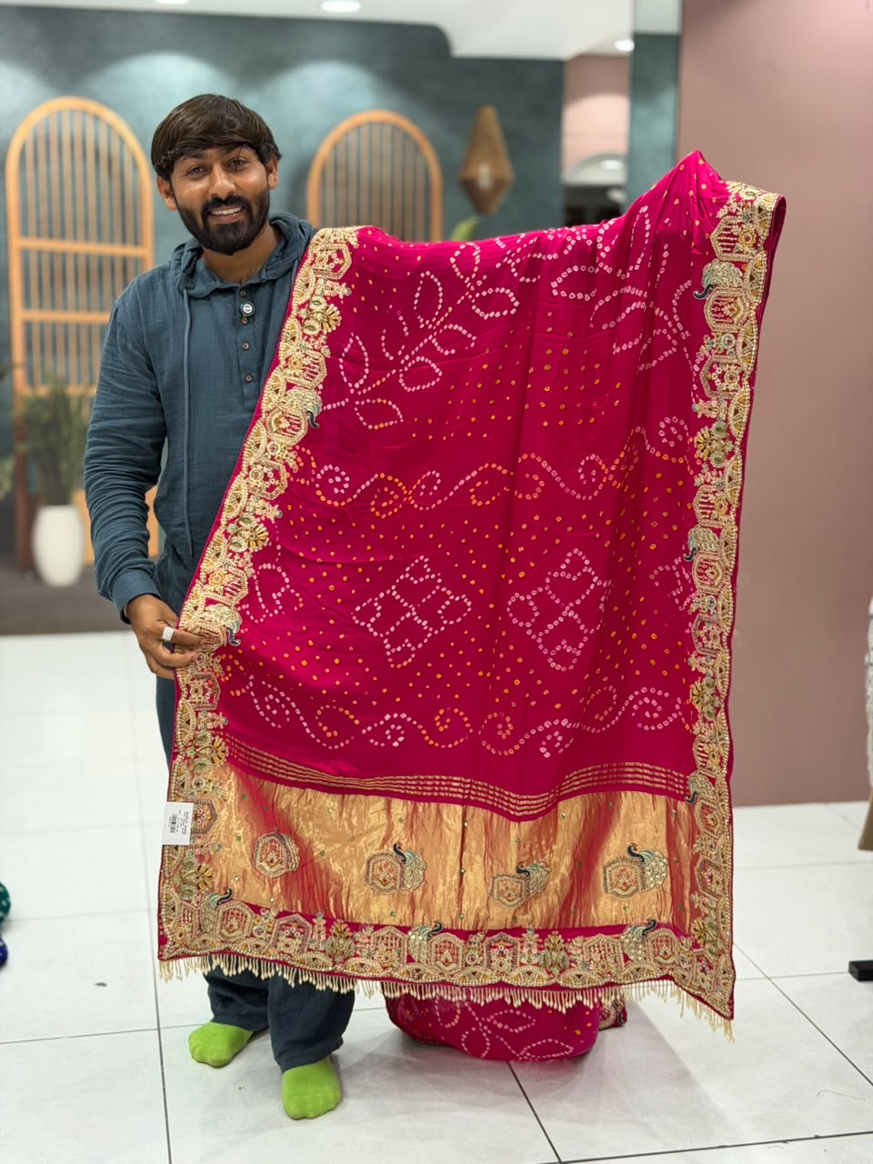 SHAGUN FASHION Designer Heavy Bandhani Georgette Saree with Handwork & Zari Border