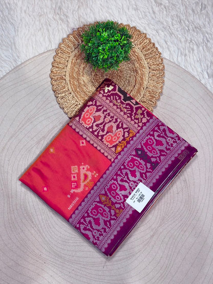 SHAGUN FASHION Premium Mastani Silk Patola Print Saree with Designer Weaved Border & Matching Blouse Piece