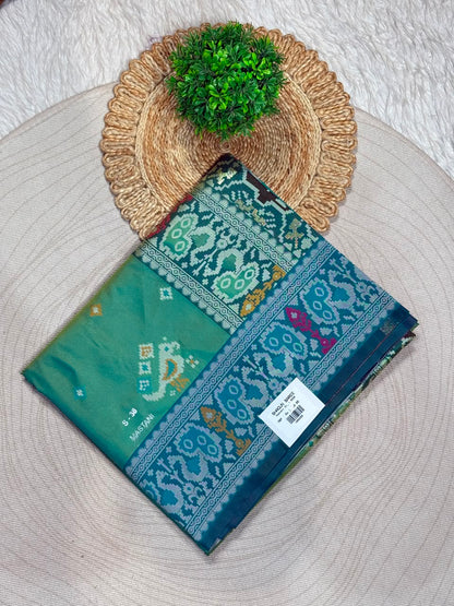 SHAGUN FASHION Premium Mastani Silk Patola Print Saree with Designer Weaved Border & Matching Blouse Piece
