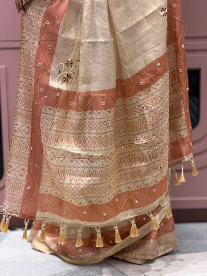 SHAGUN FASHION Premium Linen Cotton Saree with Traditional Geometric Motif Border, Mirror Work & Tassel Pallu