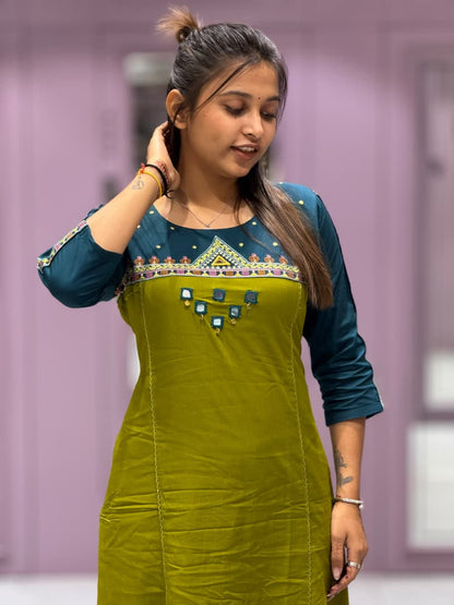 SHAGUN FASHION – Premium Straight Kurti & Bottom Set