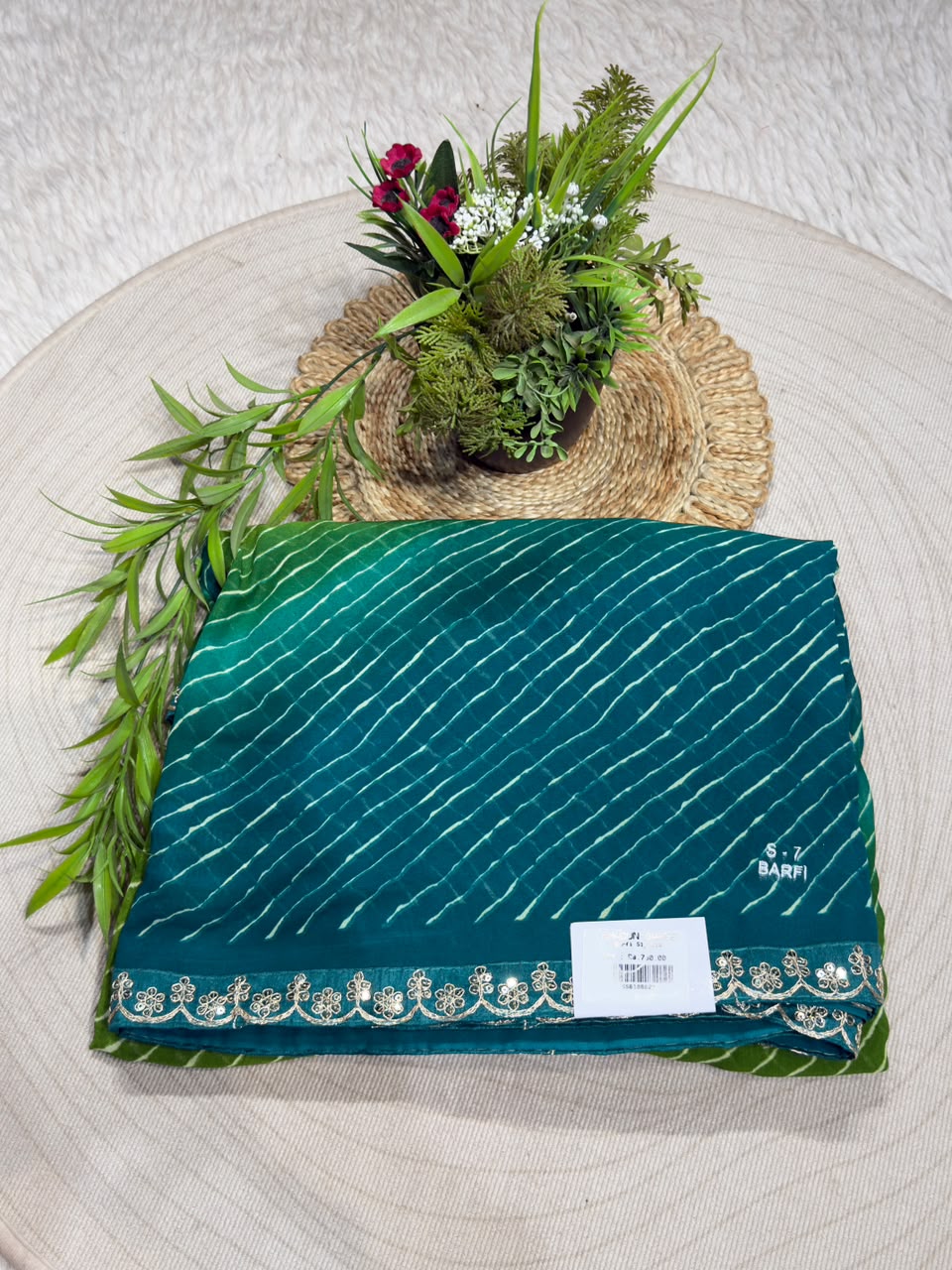 SHAGUN FASHION Dual-Shade Leheriya Georgette Saree with Embroidered Floral Cutwork Border