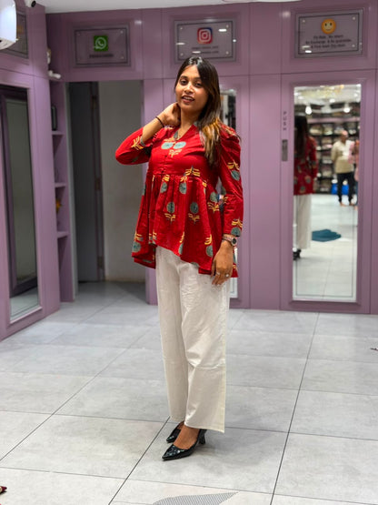 SHAGUN FASHION – Stylish Floral Print Cotton High-Low Tunic & Pant Set