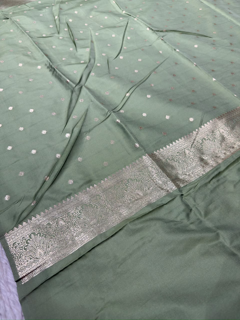 SHAGUN FASHION Exclusive Himanshi Satin Silk Saree with Rich Weaved Zari Pallu & Pearl Latkan