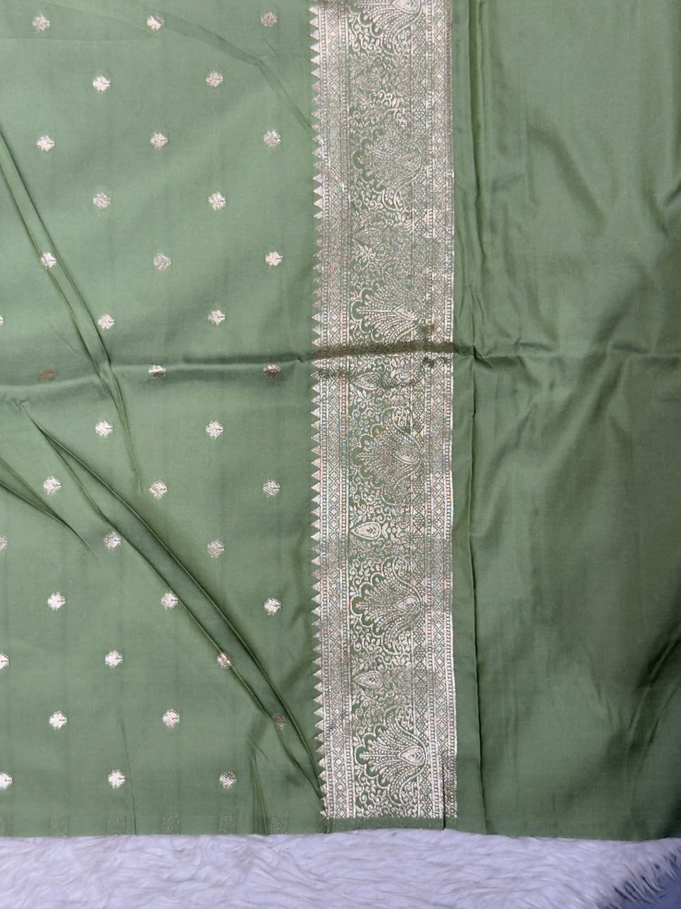 SHAGUN FASHION Exclusive Himanshi Satin Silk Saree with Rich Weaved Zari Pallu & Pearl Latkan