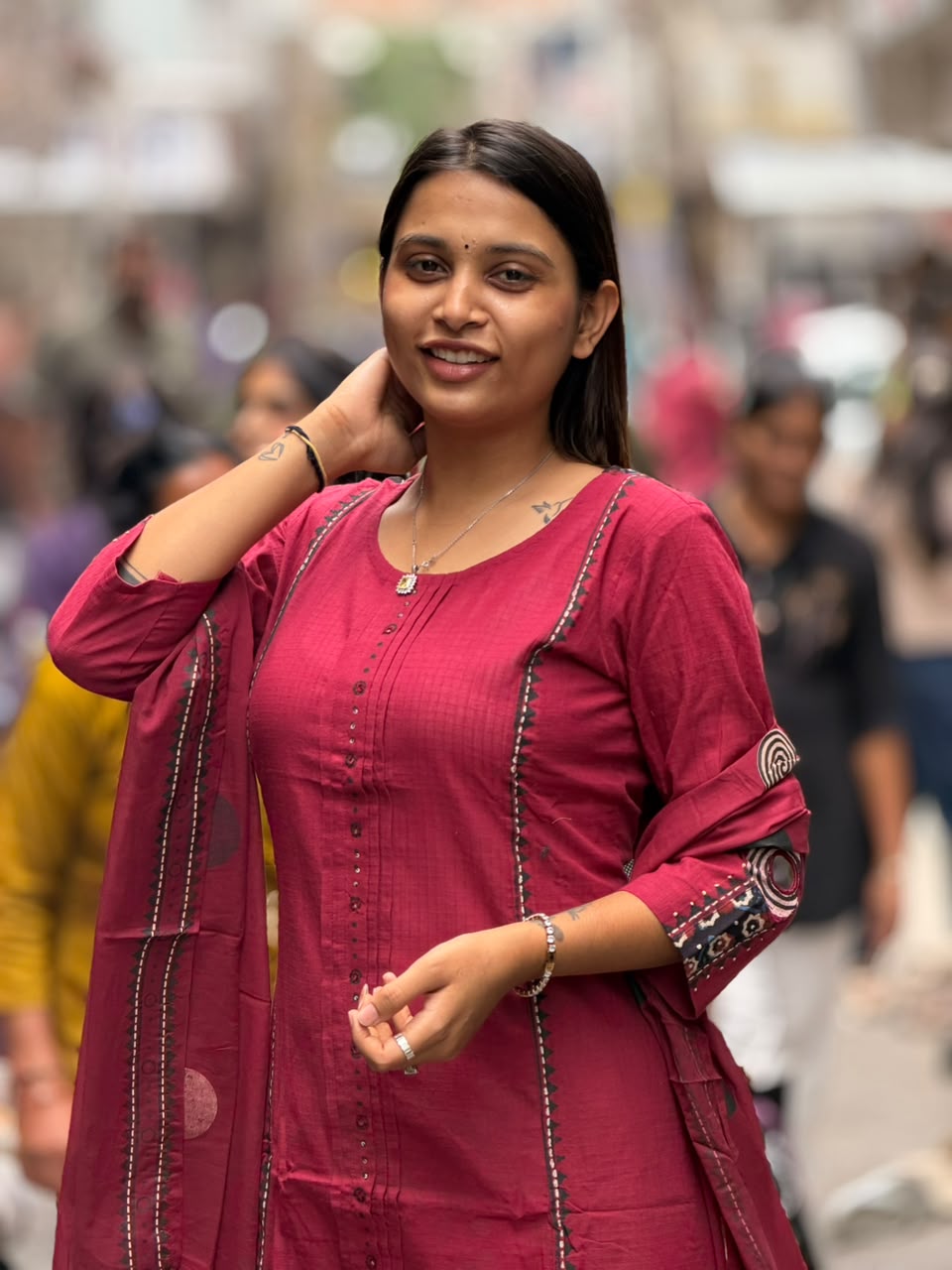 SHAGUN FASHION – Maroon Cotton Kurti Pant Set with Printed Dupatta