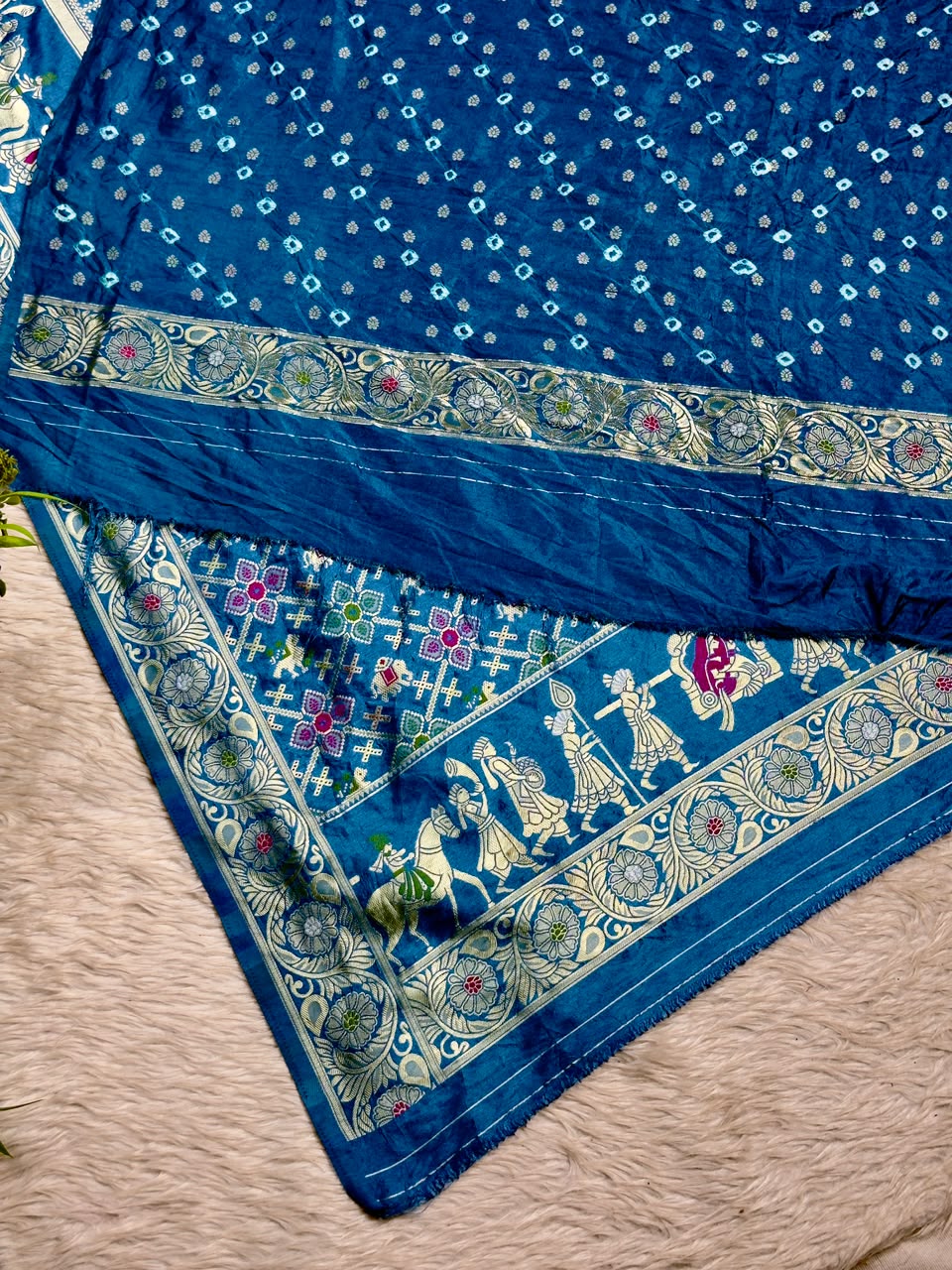 Royal Blue Banarasi Silk Saree with Traditional Baarat & Patola Motifs