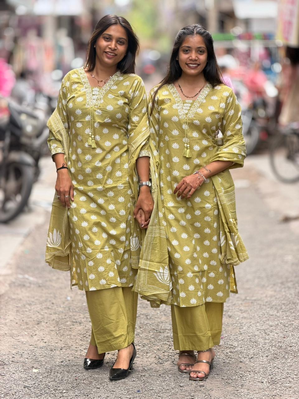 SHAGUN FASHION – Premium Floral Printed Cotton Suit Set
