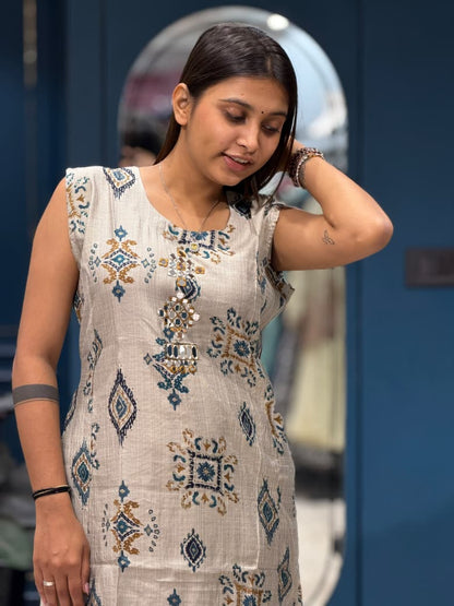 SHAGUN FASHION Premium Sleeveless Ethnic Printed Kurti & Matching Pant Set with Neck Mirror Handwork