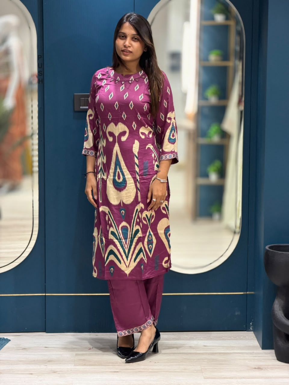 SHAGUN FASHION Premium Ikat Print Kurti Set | zankhi.in