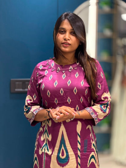 SHAGUN FASHION Premium Ikat Print Kurti Set | zankhi.in