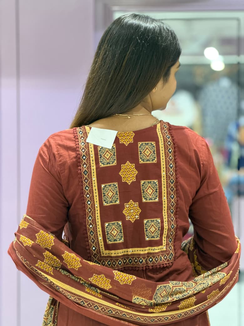 SHAGUN FASHION Traditional Angrakha Kurti Set with Dupatta