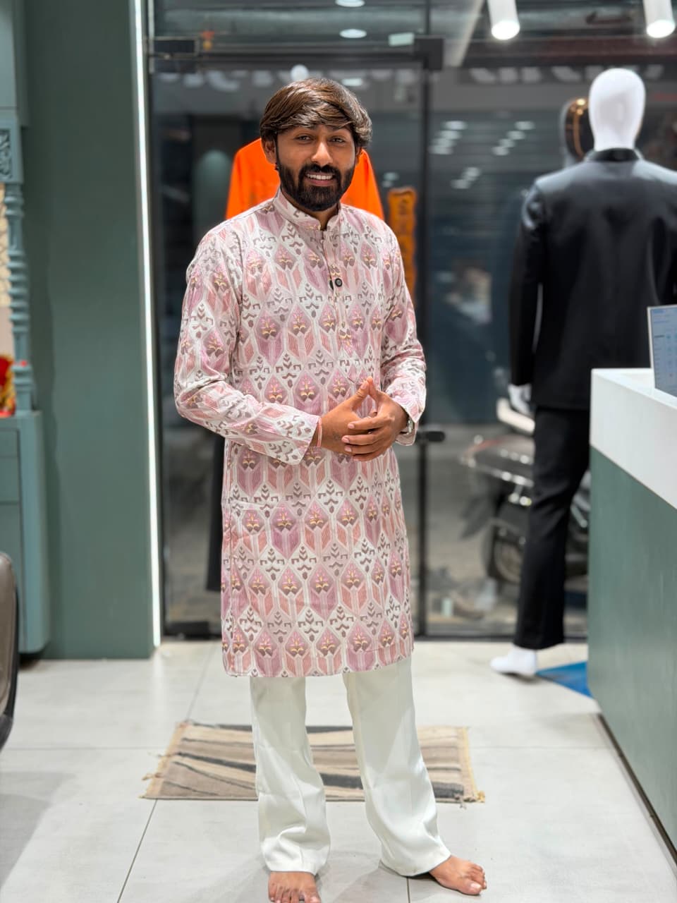 SHAGUN FASHION – Men’s Printed Designer Kurta Set