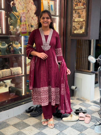 Premium Cotton Heavy Embroidery Work Kurti Pant Dupatta Set | SHAGUN FASHION