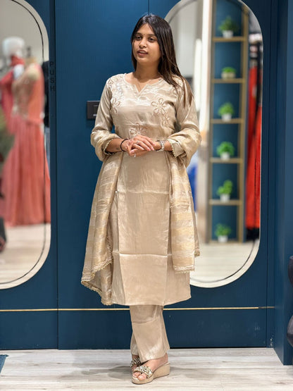 SHAGUN FASHION Premium Designer Embroidery Silk Kurti Pant Set with Dupatta