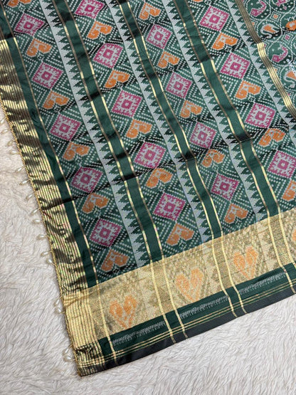 SHAGUN FASHION Exclusive Banglori Soft Silk Ikat Patola Saree with Rich Zari Weaving Pallu & Pearl Tassel Finish