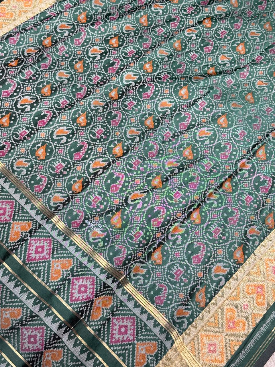 SHAGUN FASHION Exclusive Banglori Soft Silk Ikat Patola Saree with Rich Zari Weaving Pallu & Pearl Tassel Finish