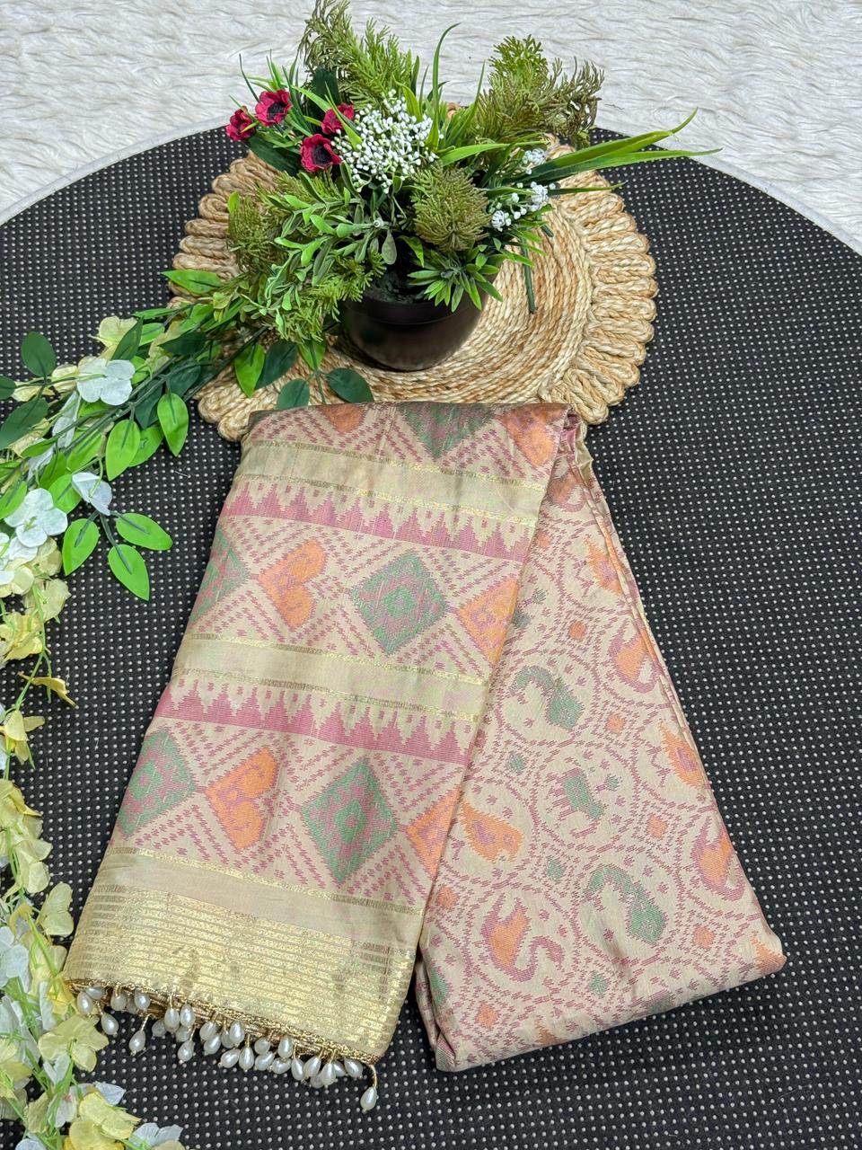 SHAGUN FASHION Exclusive Banglori Soft Silk Ikat Patola Saree with Rich Zari Weaving Pallu & Pearl Tassel Finish