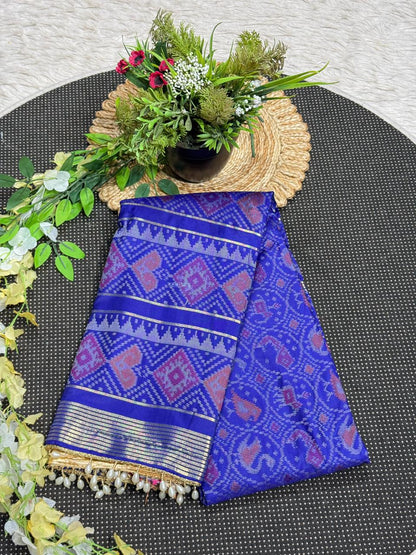 SHAGUN FASHION Exclusive Banglori Soft Silk Ikat Patola Saree with Rich Zari Weaving Pallu & Pearl Tassel Finish