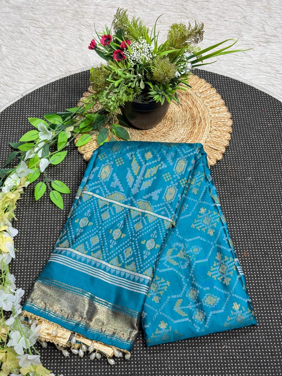 SHAGUN FASHION Premium Patola Weave Silk Saree with Rich Zari Border & Pearl Latkan