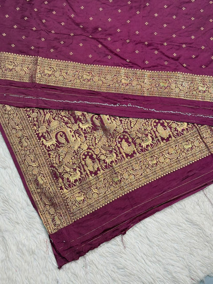 SHAGUN FASHION Premium Silk Saree with Rich Weaved Gold Zari Royal Border & Peacock Motif Pallu — Exclusively on zankhi.in