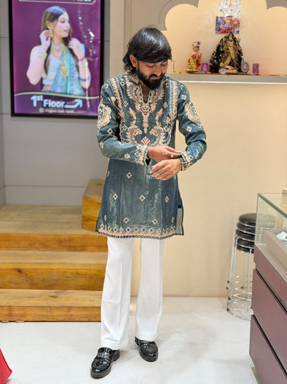 SHAGUN FASHION Men's Designer Mirror & Thread Work Short Kurta Set