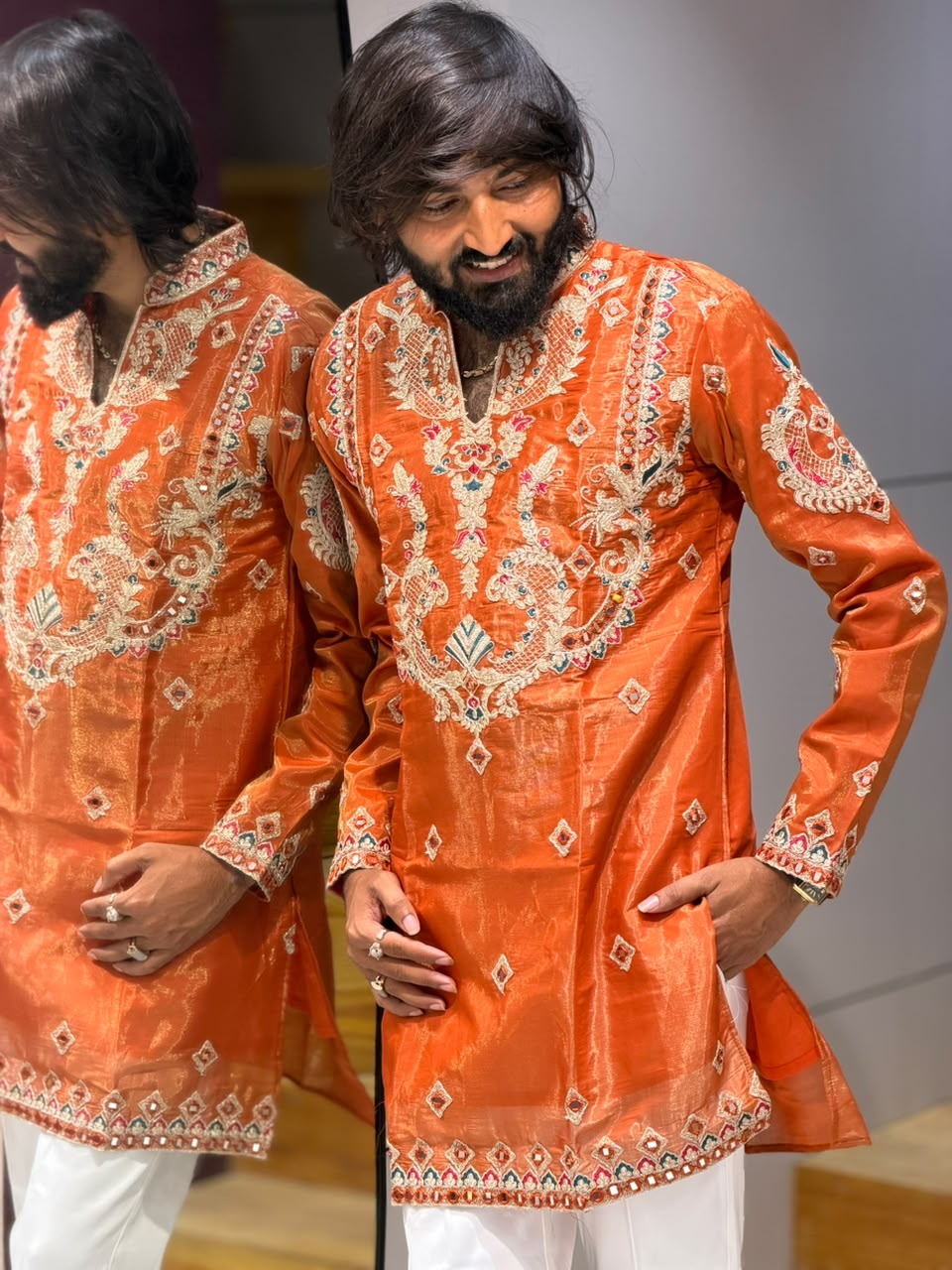 SHAGUN FASHION Men's Designer Mirror & Thread Work Short Kurta Set