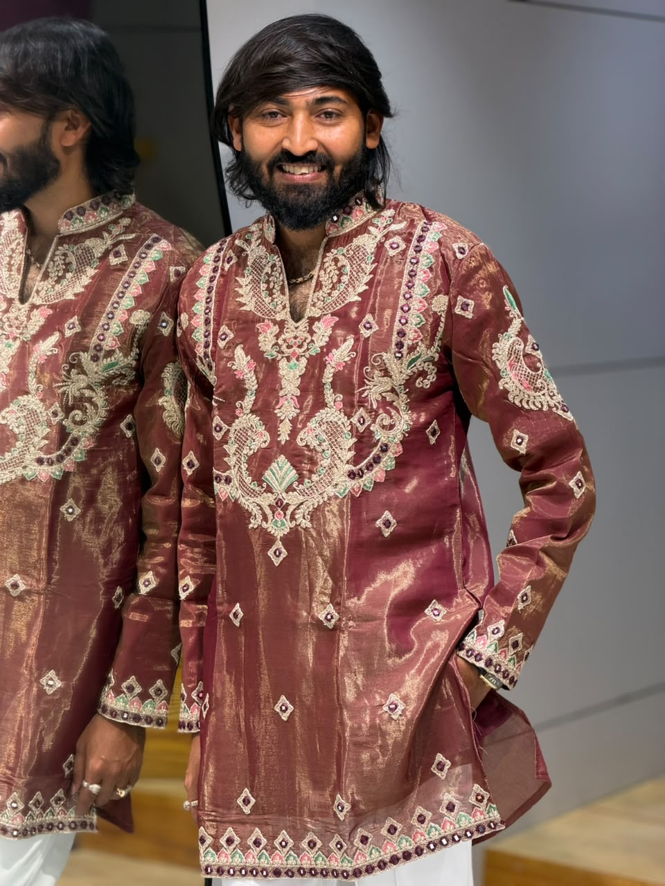 SHAGUN FASHION Men's Designer Mirror & Thread Work Short Kurta Set