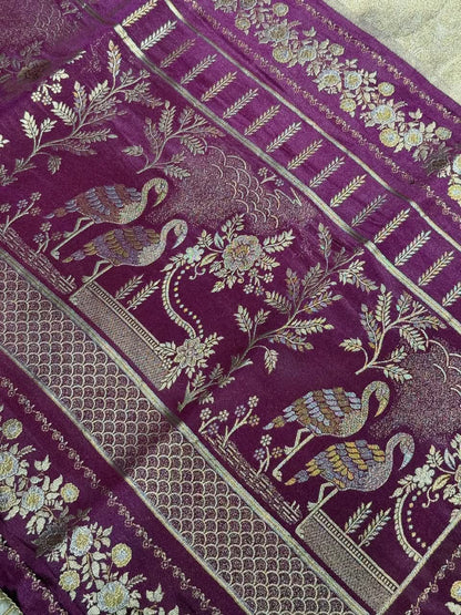 SHAGUN FASHION Premium Flamingo Motif Silk Weaving Saree with Tassels