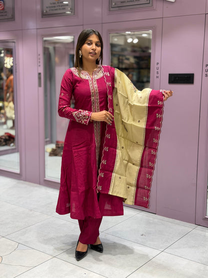 SHAGUN FASHION Designer Embroidered Kurti Pant Set with Dupatta
