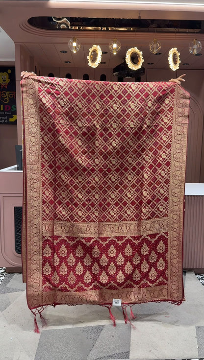 SHAGUN FASHION Premium Banarasi Art Silk Bandhani Jacquard Saree with Mirror-Work Heavily Embroidered Blouse Piece