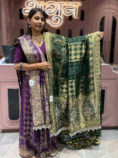 SHAGUN FASHION Pure Silk Bandhani & Banarasi Zari Work Heavy Designer Saree with Pearl Lace Border