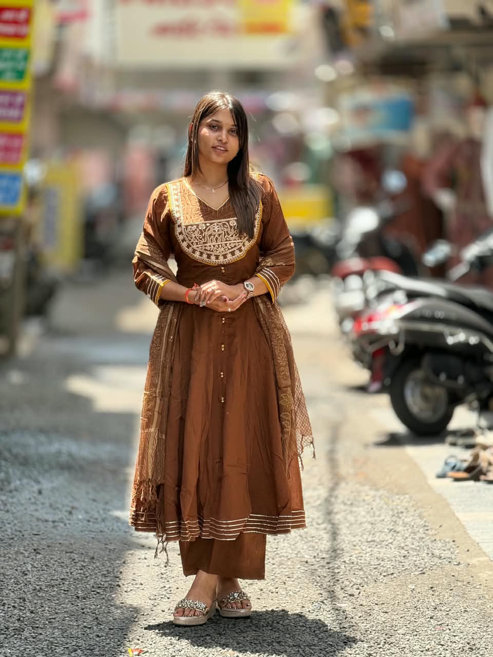 SHAGUN FASHION Premium Elephant Embroidered Anarkali Kurti Pant Dupatta Set | zankhi.in