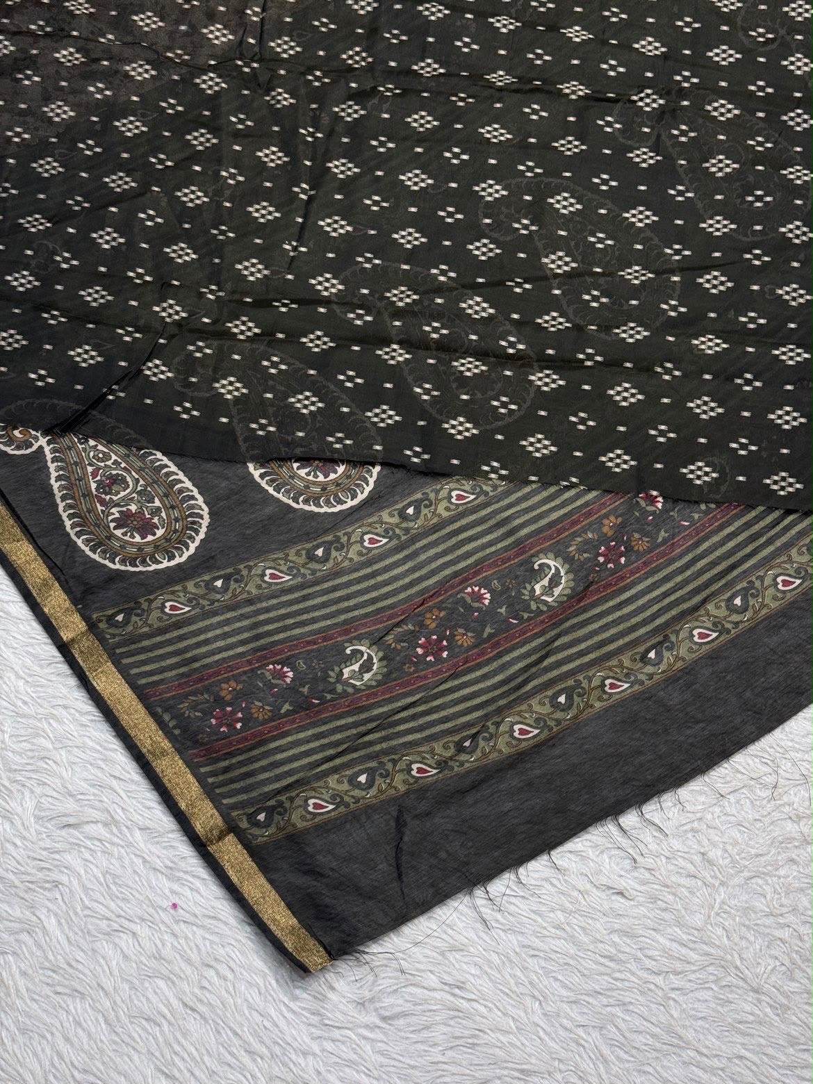 SHAGUN FASHION - Super Gold Floral Print Saree with Zari Border