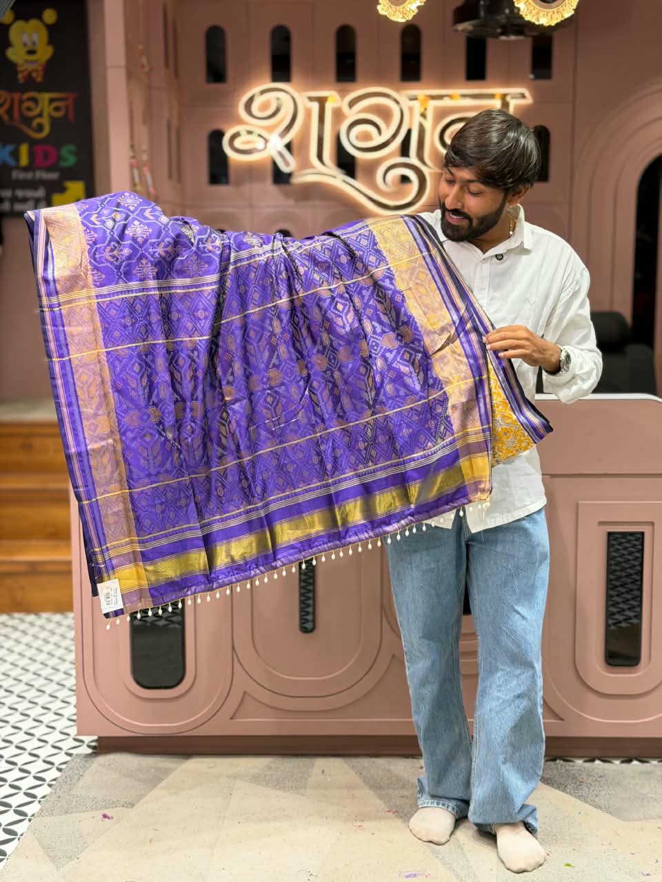 SHAGUN FASHION Exclusive Patola Silk Saree With Rich Zari Weaving & Pearl Latkan
