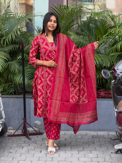 SHAGUN FASHION Premium Cotton Floral Printed Kurti Pant Set with Matching Dupatta | Traditional Ethnic Wear 3-Piece Set