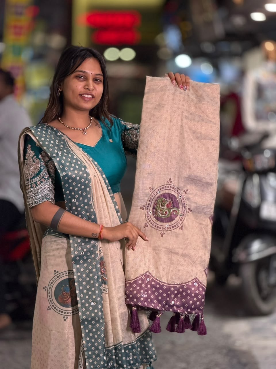 SHAGUN FASHION Exclusive Natural Linen Cotton Saree with Traditional Circular Motifs, Mirror Handwork & Designer Tassels