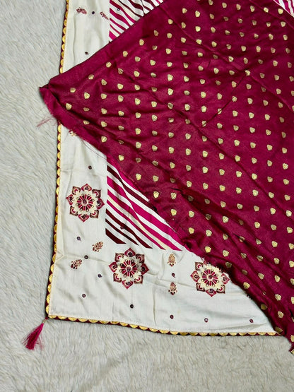 SHAGUN FASHION Premium Uniform Silk Saree with Leheriya Stripes & Mirror Work Mandalas