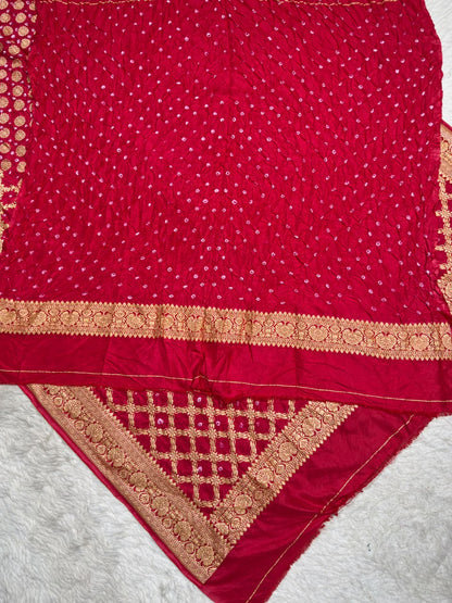 SHAGUN FASHION Premium Bandhani Silk Saree with Rich Zari Weaving & Designer Border