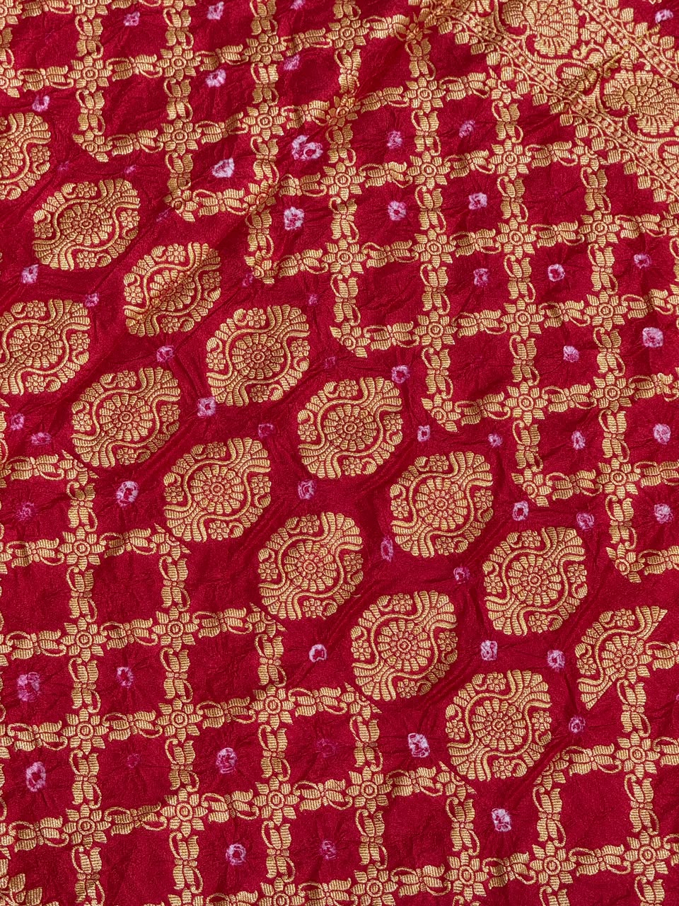 SHAGUN FASHION Premium Bandhani Silk Saree with Rich Zari Weaving & Designer Border